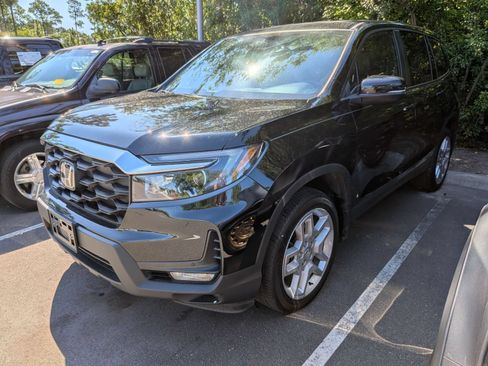 Used 2025 Honda Passport EX-L image 5