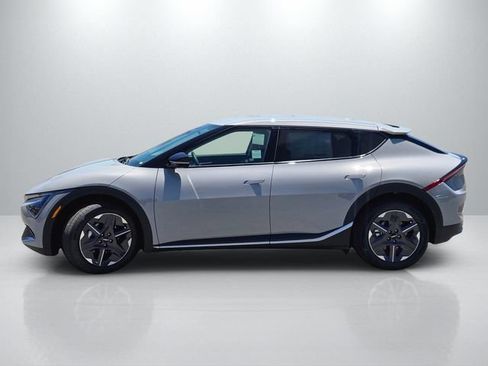 New 2026 Kia EV6 Light RWD image 7