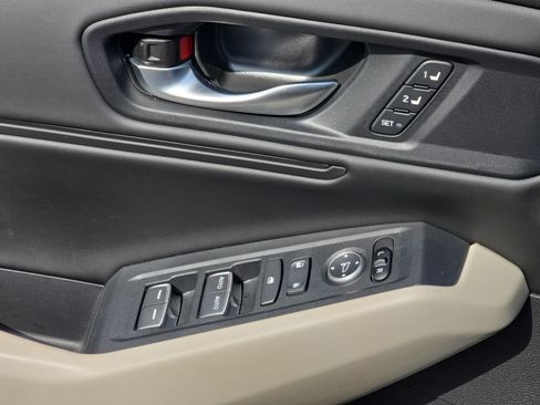 Used 2024 Honda Accord EX-L image 25