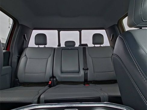 Used 2021 Ford F150 Lariat w/ Max Trailer Tow Package image 27