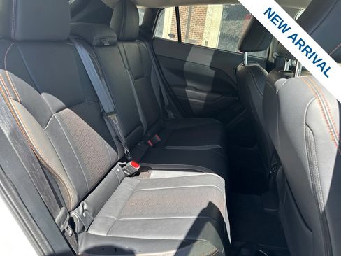 Used 2024 Subaru Crosstrek 2.5i Limited w/ Crosstrek Mirror Package AWD/4WD image 11