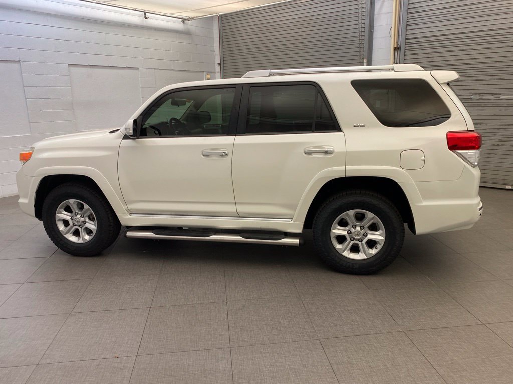 Used 2012 Toyota 4Runner SR5 RWD image 8