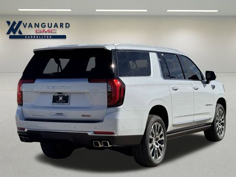 New 2026 GMC Yukon XL Denali w/ Sun & Power Step Package image 4