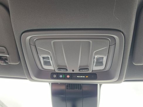 New 2026 GMC Sierra 1500 Elevation image 36