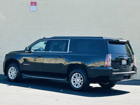Used 2015 GMC Yukon XL SLT w/ Open Road Package AWD/4WD image 5