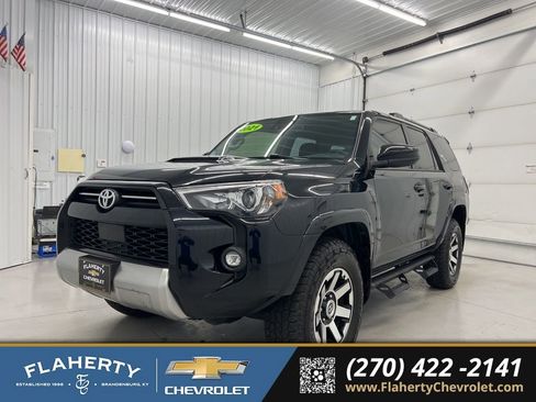 Used 2021 Toyota 4Runner TRD Off-Road image 6