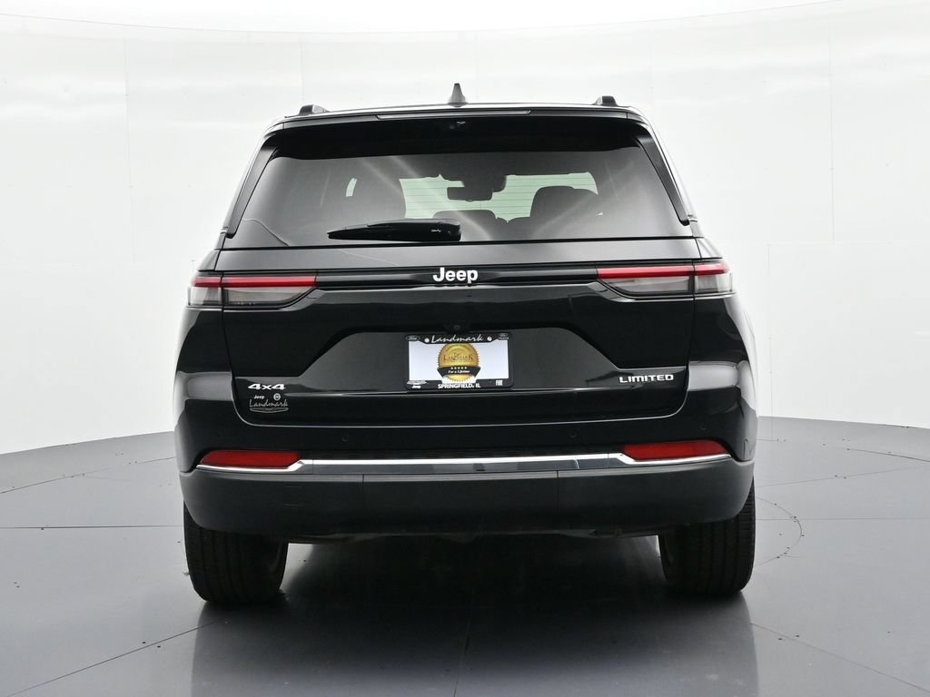 Used 2025 Jeep Grand Cherokee Limited w/ Luxury Tech Group II AWD/4WD image 7