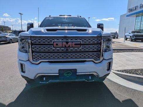 Certified 2020 GMC Sierra 3500 Denali w/ Denali Ultimate Package AWD/4WD image 5