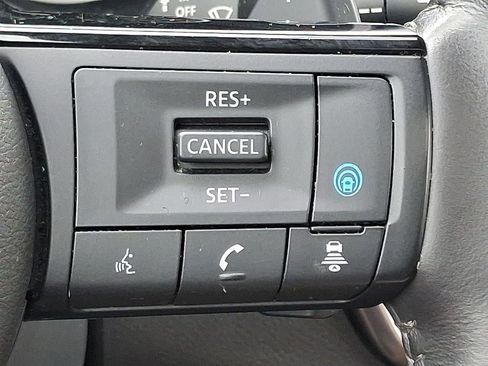 Certified 2023 Nissan Rogue SL w/ SL Premium Package image 25