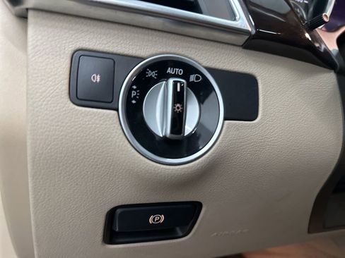 Used 2014 Mercedes-Benz ML 350 2WD image 15