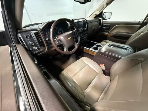 Used 2017 Chevrolet Silverado 1500 LTZ w/ Sport Package image 2