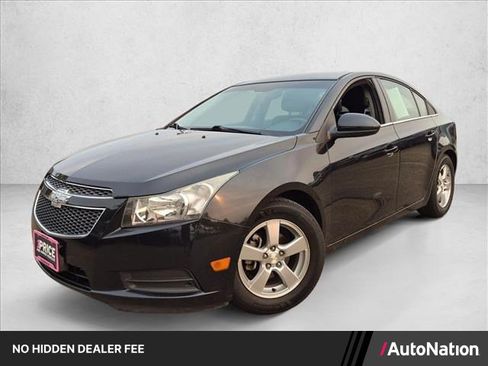 Used 2014 Chevrolet Cruze LT FWD image 1