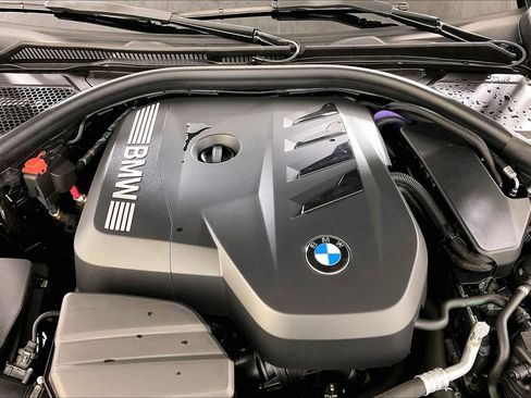 Certified 2025 BMW 330i xDrive Sedan w/ Premium Package AWD/4WD image 28