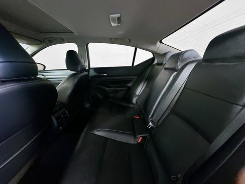 Used 2021 Nissan Altima 2.5 Platinum AWD/4WD image 26