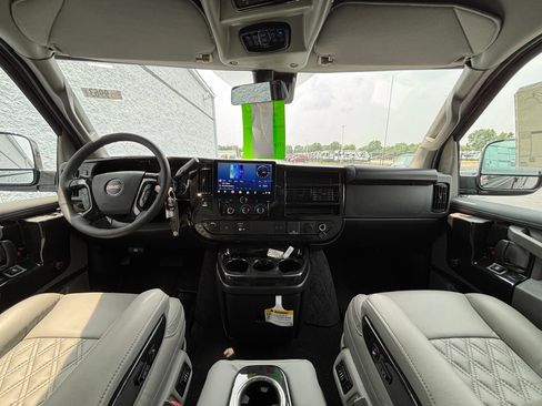 New 2026 GMC Savana 2500 Extended w/ Driver Convenience Package RWD image 24