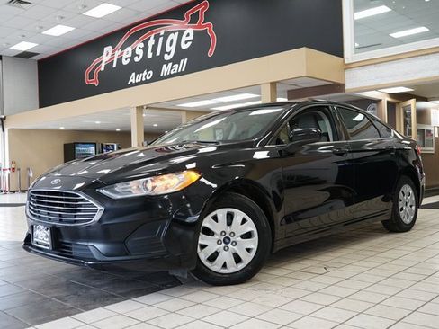 Used 2019 Ford Fusion S image 19