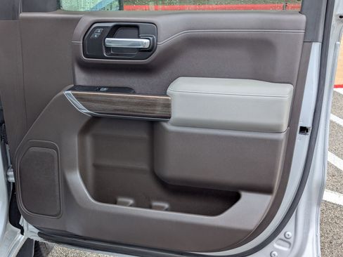 Used 2019 Chevrolet Silverado 1500 RST w/ All-Star Edition image 27