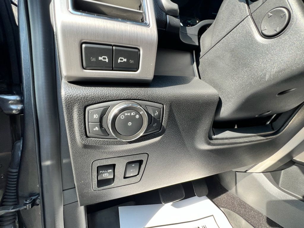 Used 2020 Ford F150 Platinum w/ Equipment Group 701A Luxury AWD/4WD image 27
