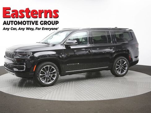 Used 2024 Jeep Wagoneer Series III w/ Premium Group I AWD/4WD image 64