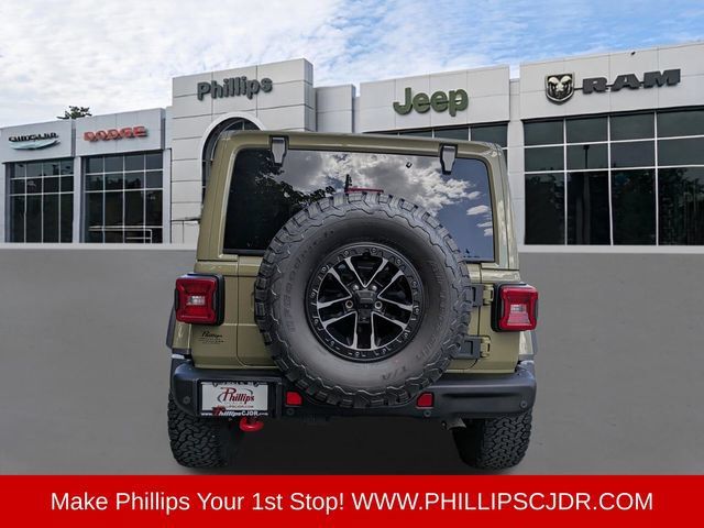 Certified 2025 Jeep Wrangler Unlimited Rubicon AWD/4WD image 4