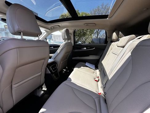 Certified 2023 Lincoln Nautilus Reserve w/ Equipment Group 201A AWD/4WD image 18