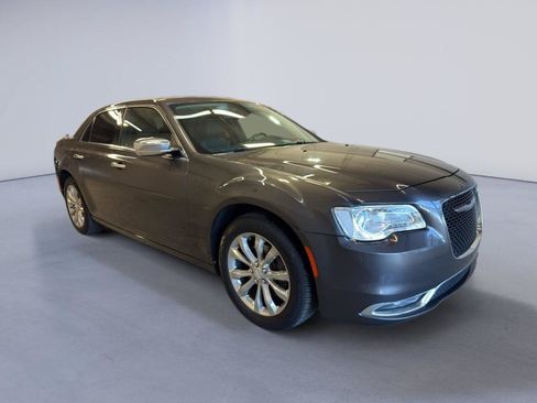 Used 2017 Chrysler 300 C AWD/4WD image 1