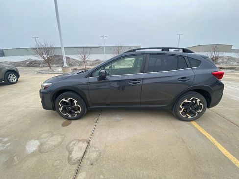 Used 2023 Subaru Crosstrek 2.5i Limited w/ Moonroof Package image 5