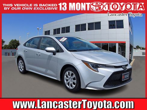 Used 2022 Toyota Corolla LE FWD image 1