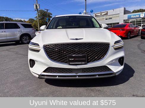 Used 2022 Genesis GV70 2.5T w/ Advanced Package AWD/4WD image 2