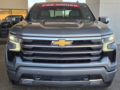 Used 2024 Chevrolet Silverado 1500 High Country w/ High Country Premium Package image 7