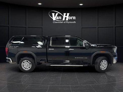 Used 2024 GMC Sierra 2500 SLT w/ SLT Premium Package AWD/4WD image 8