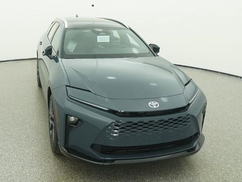 New 2026 Toyota Crown Signia image 8