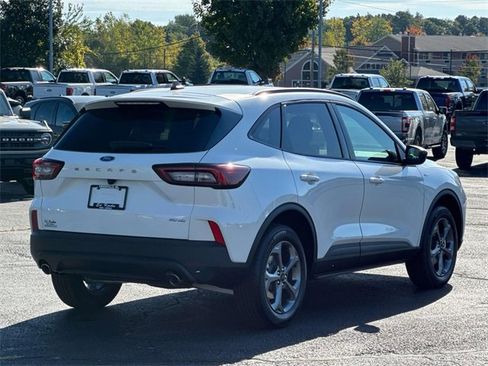 New 2026 Ford Escape ST-Line w/ Cold Weather Package image 4