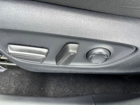 Used 2024 Toyota RAV4 XLE image 19