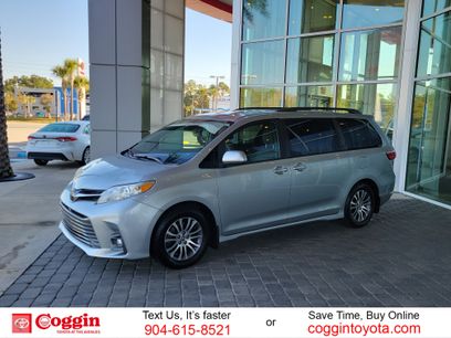 Used 2019 Toyota Sienna XLE