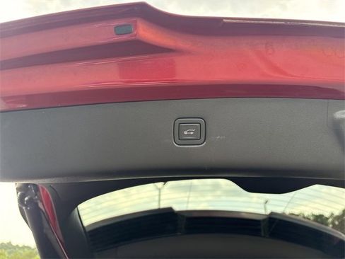 Used 2021 Chevrolet Blazer LT image 19