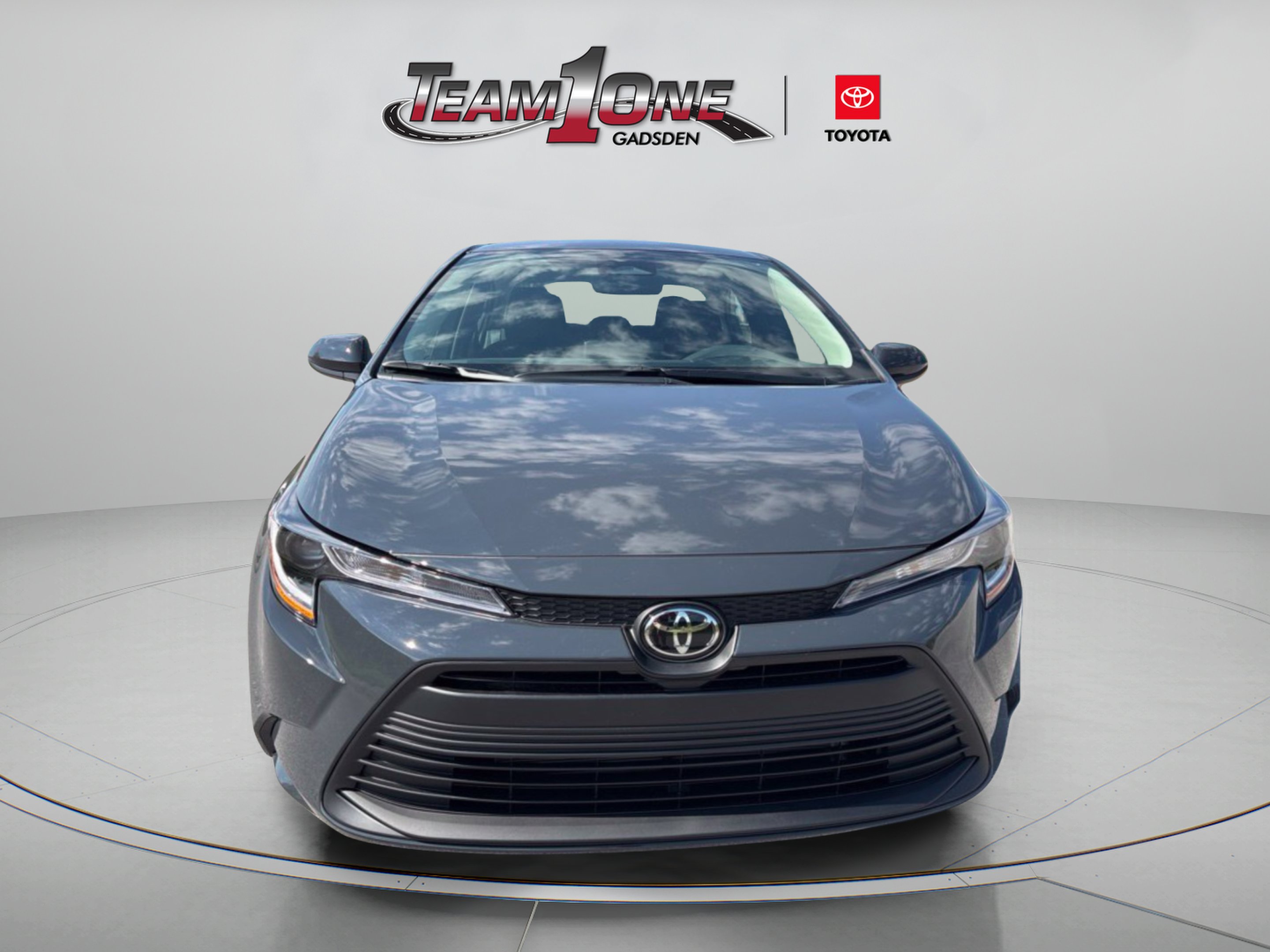 New 2027 Toyota Corolla LE w/ LE Premium Package FWD image 3