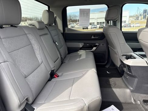 Used 2024 Toyota Tundra Limited image 14