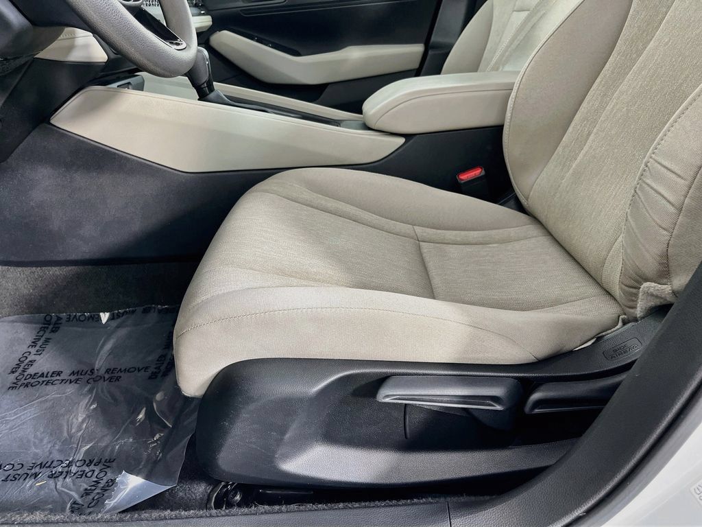 Used 2024 Honda Accord LX image 23