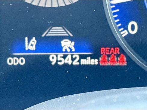 Used 2025 Lexus NX 250 FWD w/ Towing Package (2000 Lbs) image 41