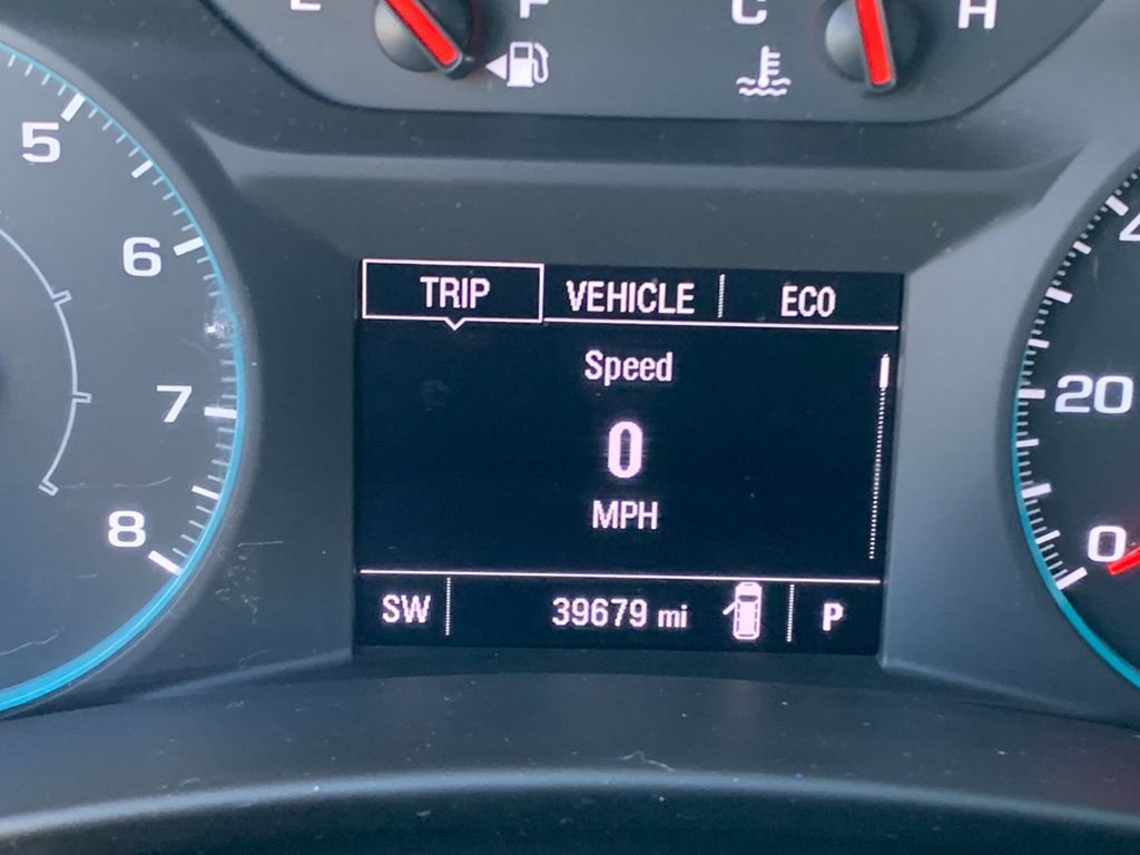Used 2024 Chevrolet Equinox LS w/ Sport Edition FWD image 31