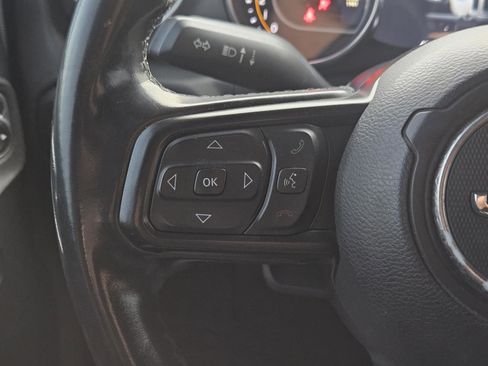 Used 2020 Jeep Wrangler Sport S image 13