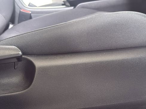 Certified 2026 Toyota Corolla Cross LE image 20