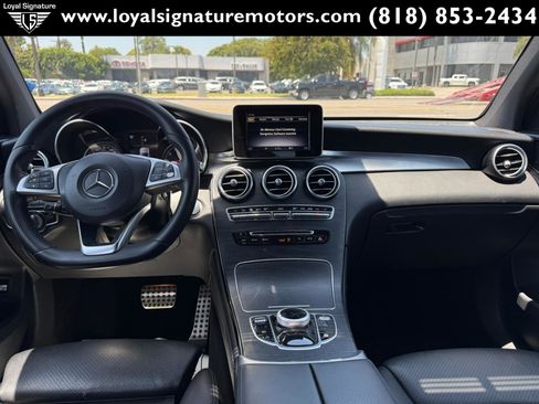 Used 2018 Mercedes-Benz GLC 300 4MATIC Coupe image 16