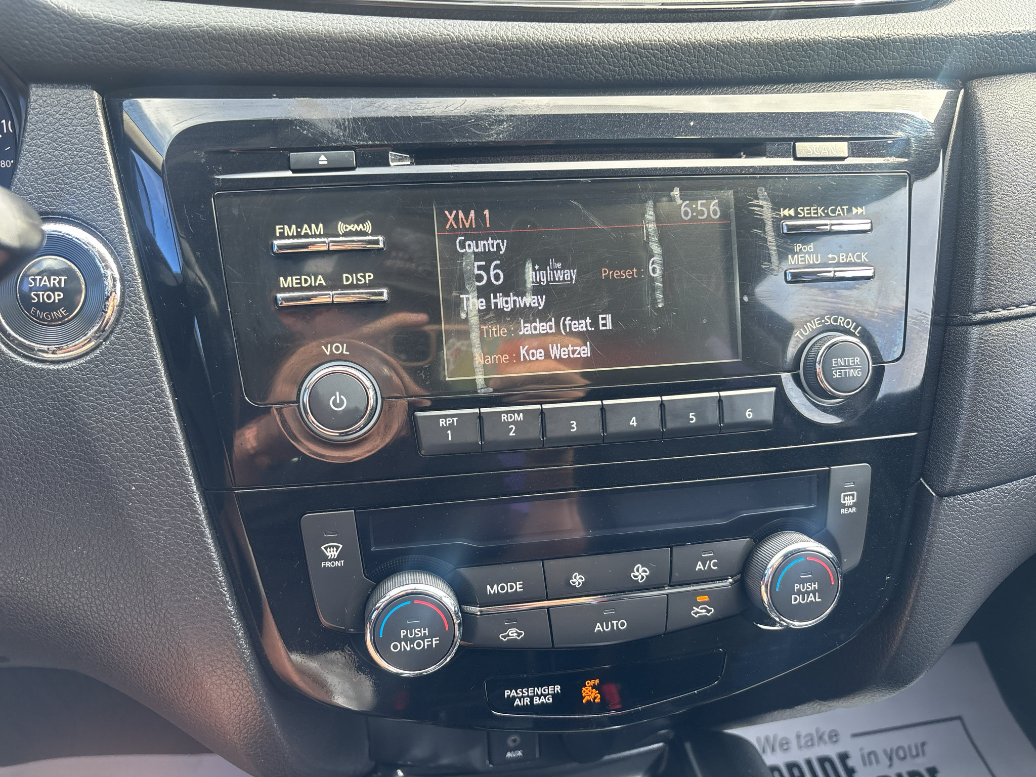 Used 2017 Nissan Rogue SV FWD image 16