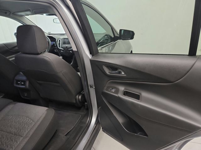 Used 2024 Chevrolet Equinox LT FWD image 27