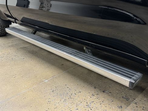 Used 2020 Chevrolet Silverado 1500 LTZ w/ LTZ Premium Package image 21