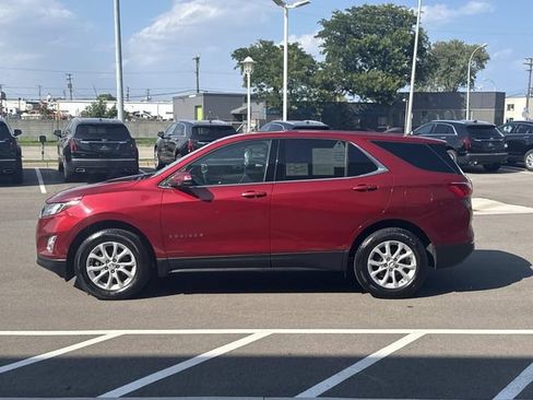 Used 2018 Chevrolet Equinox LT AWD/4WD image 40