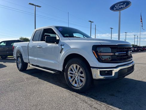 New 2026 Ford F150 XLT RWD image 8
