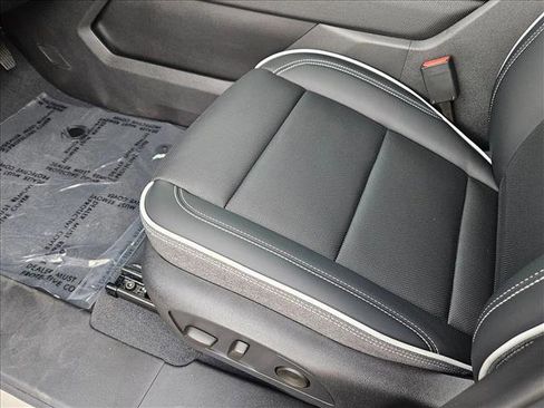 New 2026 GMC Sierra EV Elevation image 4